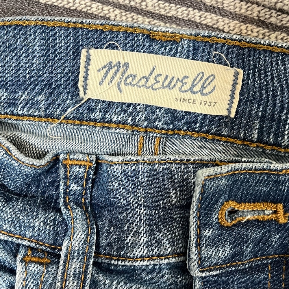 Madewell 10” High Riser Skinny Skinny Jeans - Picture 6 of 9